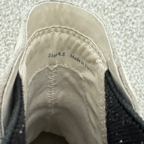 DOLCE VITA Huey H20 Studded Bootie Cream Black Chelsea Boots - Picture 8 of 8